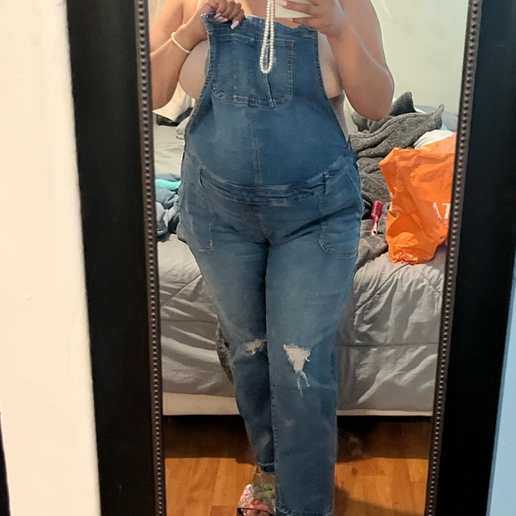 Overall - Picture 2 of 2